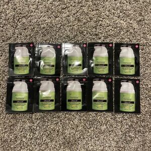 20 Garnier Nutritioniste Ultra Lift Anti Wrinkle Firming Moisture‎ Cream Packets